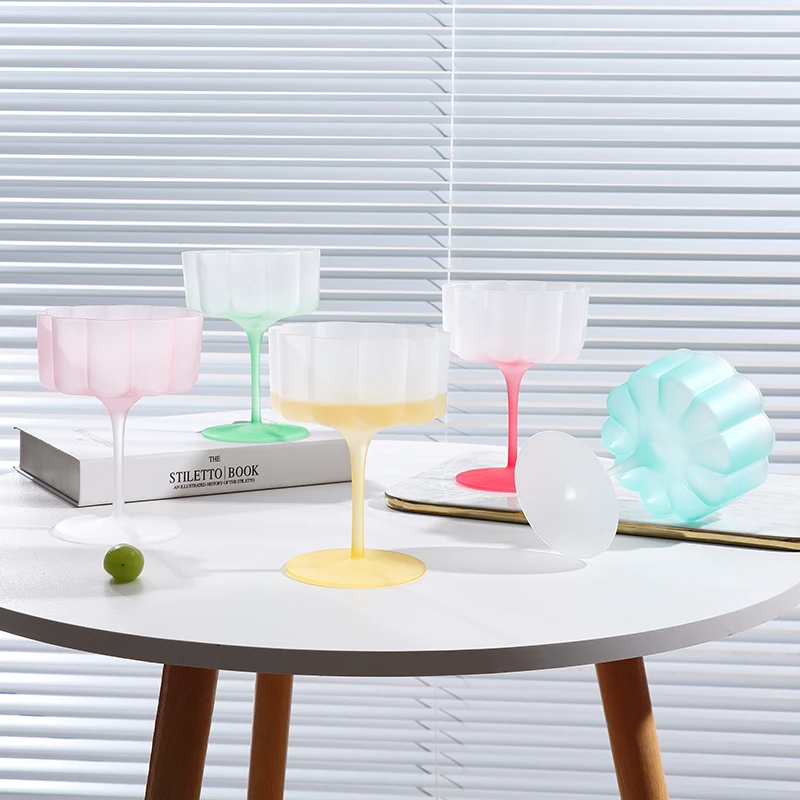 Bunte Milchglas-Cocktailbecher – Home Bar Set Bewertung und Preis